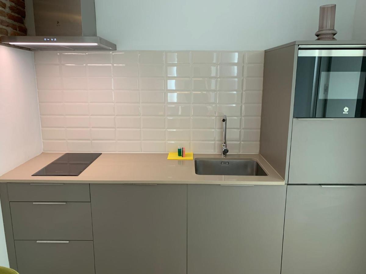 Apartamentos Con Encanto En La Latina Madrid Esterno foto