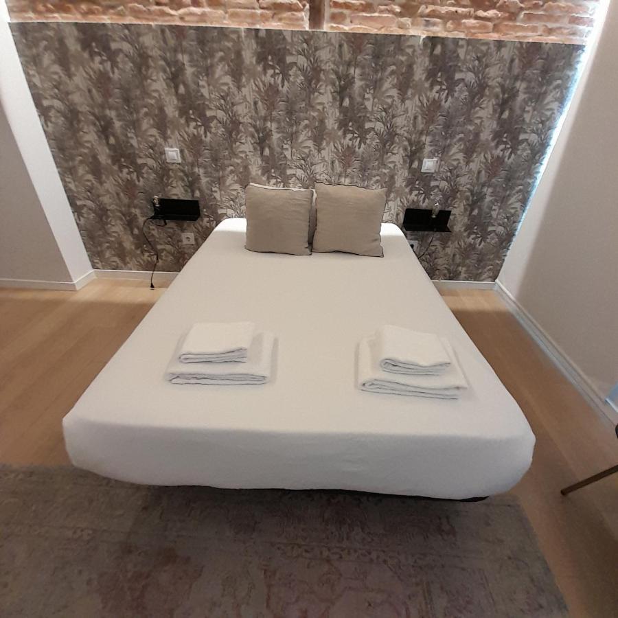 Apartamentos Con Encanto En La Latina Madrid Esterno foto